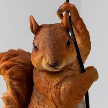 Závesné svietidlo KARE Squirrel s modelom veveričky