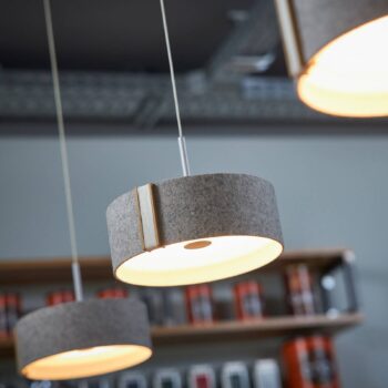 Závesné svietidlo LED LARAfelt S, Ø20cm, sivá/biela