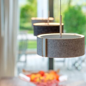 Závesné svietidlo LED LARAfelt S, Ø20cm, sivá/biela