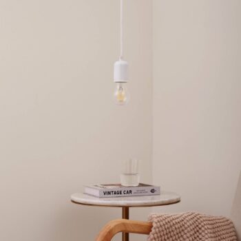 Závesné svietidlo Lindby Hattie, biele, Ø 4,7 cm, kov, E27