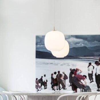 Závesné svietidlo Louis Poulsen VL45 Radiohus, Ø 25 cm, biele sklo