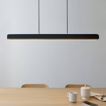 Závesné svietidlo UMAGE LED Hazel Branch, čierna/mosadz, 100 cm
