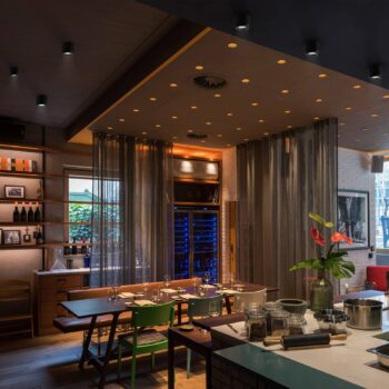 serien.lighting Cavity Ceiling L, čierna