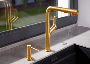 KFA KFA - DUERO DESIGN drezová batéria s otočnou vyťahovacou sprchou, brúsené zlato 6623-220-31