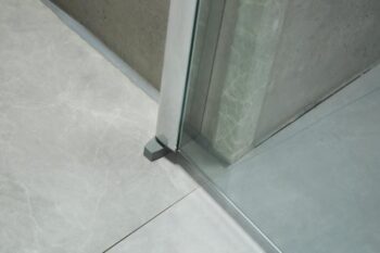 OLSEN SPA - Sprchové dvere VITORIA NEW - FARBA rámu - Hliník leštený, Rozmer A - 110, Smer zatvárania - Univerzálny Ľavé / Pravé, Výplň - Číre bezpečnostné sklo - 6 mm OLBENW102611CC