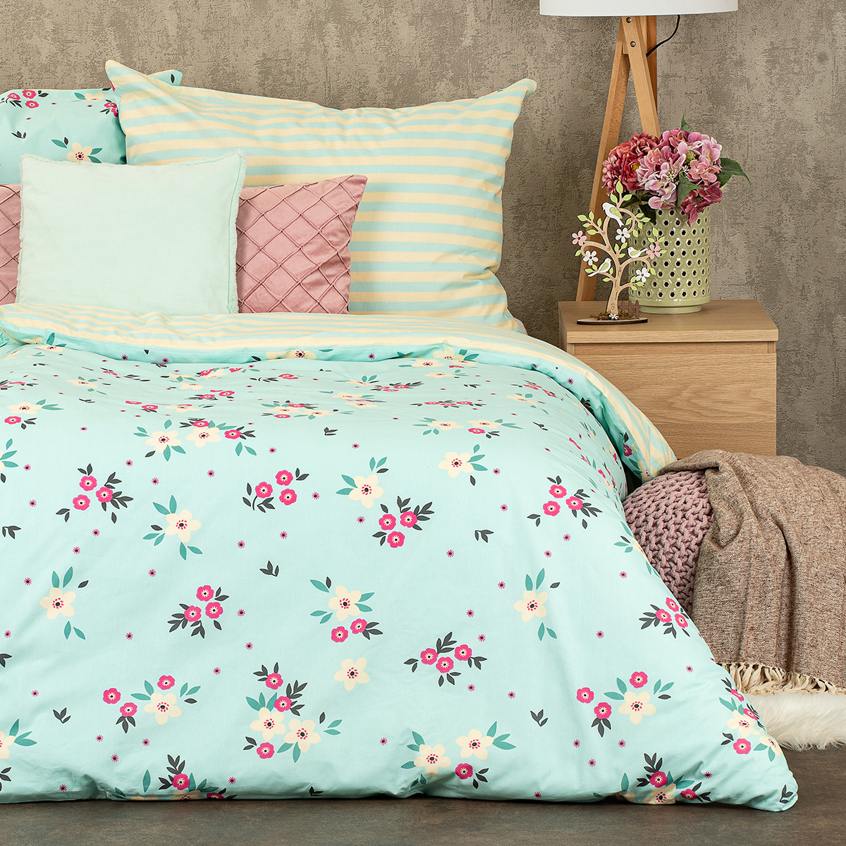 4Home Bavlnené obliečky Ditsy flower, 140 x 200 cm, 70 x 90 cm 4Home Bavlnené obliečky Ditsy flower, 140 x 200 cm, 70 x 90 cm