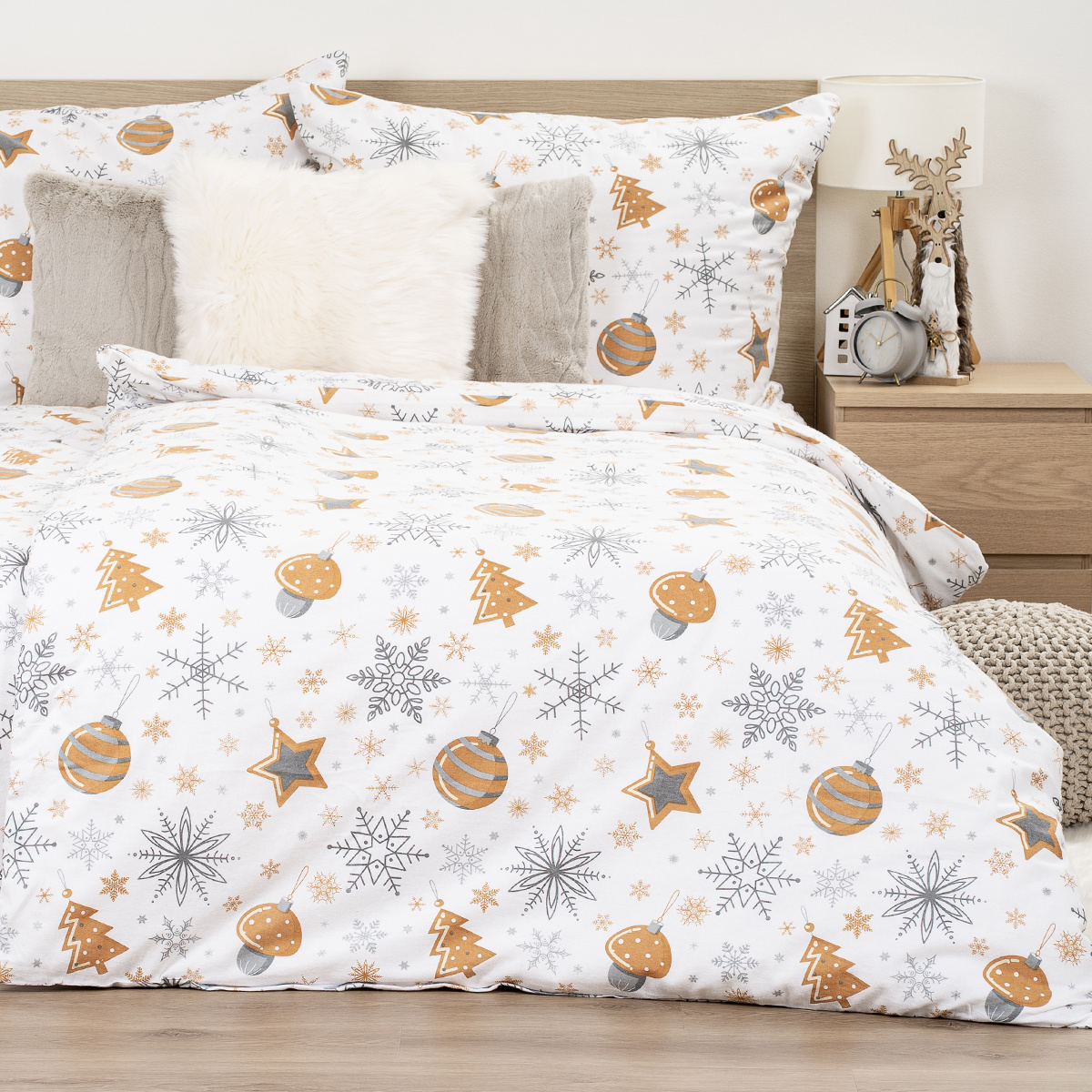 4Home Flanelové obliečky Golden Xmas Night, 160 x 200 cm, 70 x 80 cm 4Home Flanelové obliečky Golden Xmas Night, 160 x 200 cm, 70 x 80 cm