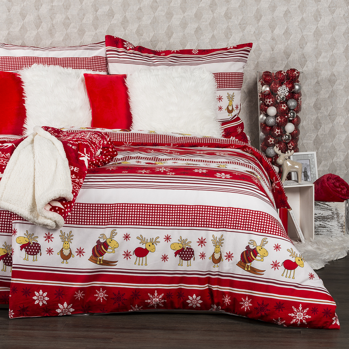 4Home Vianočné bavlnené obliečky Sobíky, 140 x 220 cm, 70 x 90 cm 4Home Vianočné bavlnené obliečky Sobíky, 140 x 220 cm, 70 x 90 cm