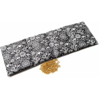 Bedrový nahrievací vankúšik s pšenicou, čiernobiela