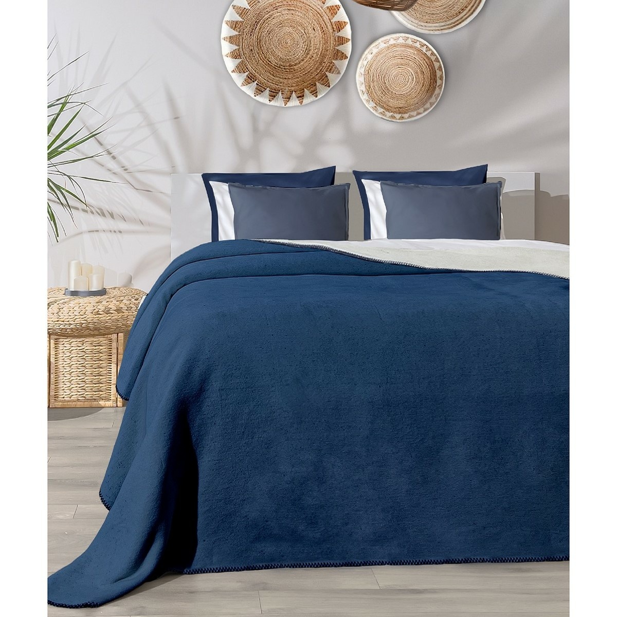 Deka Twin modrá & krémová, 150 x 200 cm Deka Twin modrá & krémová, 150 x 200 cm