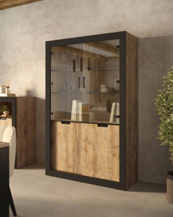 COOP vysoká vitrína 4D, dub Samdal/čierna mat