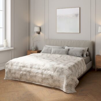 Prehoz prešívaný do štvorcov, béžové a krémové palmové listy na bielom pozadí , Gardenia, 142-14