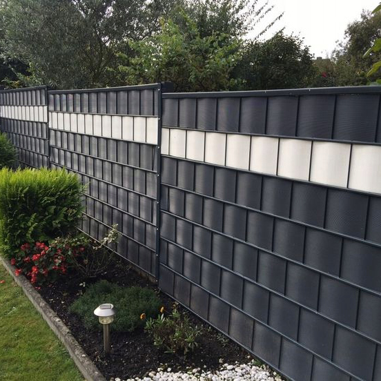 Krycia páska na plot s rozmermi 19 cm x 35 m - čierna 1ks Krycia páska na plot s rozmermi 19 cm x 35 m - čierna 1ks