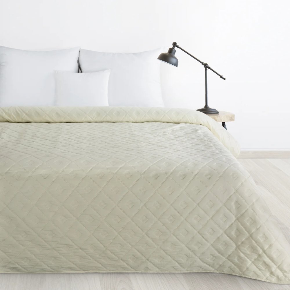 Luxusný prehoz na posteľ – prešívaný bez viditeľnej nite ecru Šírka: 220 cm | Dĺžka: 240 cm Luxusný prehoz na posteľ – prešívaný bez viditeľnej nite ecru Šírka: 220 cm | Dĺžka: 240 cm