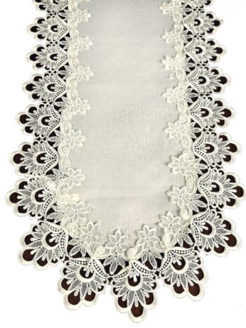 Oválny krémový obrus zdobený krajkou Šírka: 35 cm | Dĺžka: 70 cm
