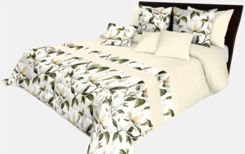 Prehoz na posteľ v krémovej farbe s kvetmi Šírka: 220 cm | Dĺžka: 240 cm