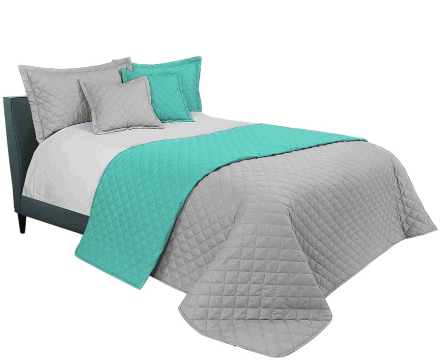 Sivo mentolový prehoz do spálne 220 x 240 cm Sivo mentolový prehoz do spálne 220 x 240 cm