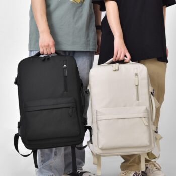 Univerzálny batoh do školy, na cestovanie a šport čierna