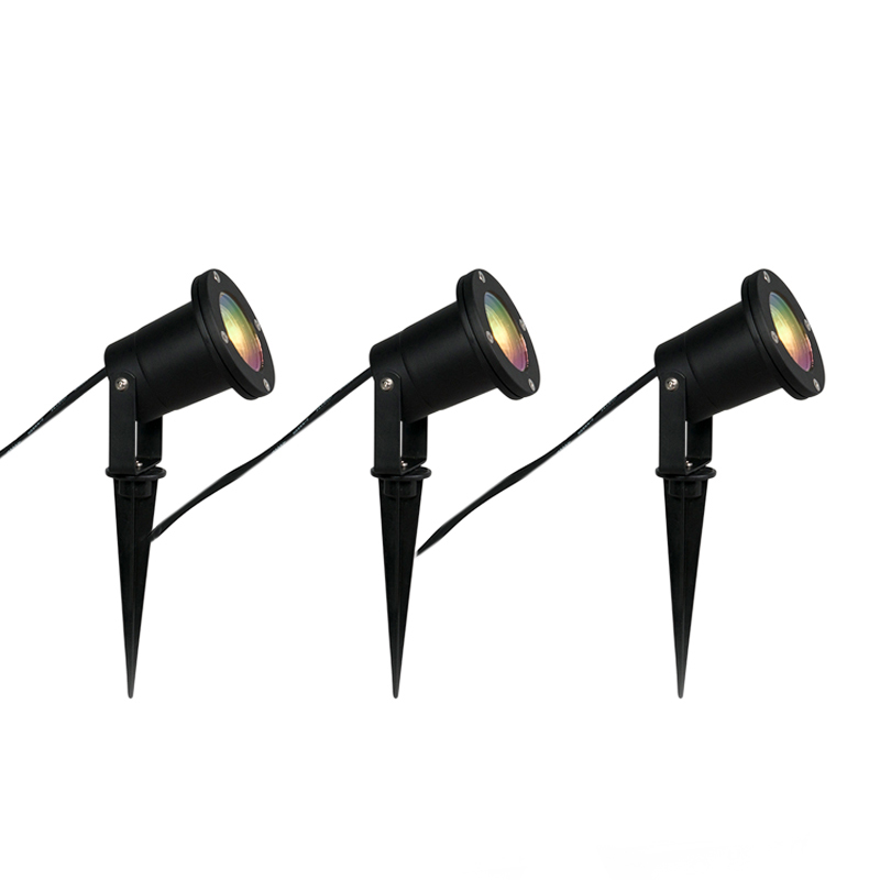 Sada 3 inteligentných záhradných reflektorov čierna vrátane kábla a zástrčky 230 cm IP65 - Basic Sada 3 inteligentných záhradných reflektorov čierna vrátane kábla a zástrčky 230 cm IP65 - Basic