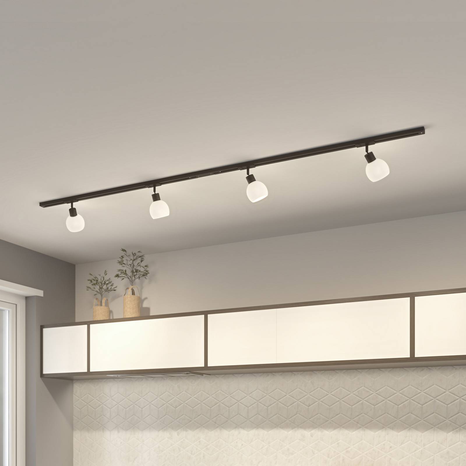 1-okruhový koľajnicový systém Lindby Linaro, E14, 4 svetlá, čierny 1-okruhový koľajnicový systém Lindby Linaro, E14, 4 svetlá, čierny