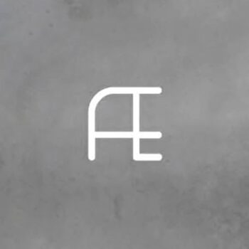 Artemide Abeceda svetla nástenné veľké písmeno Æ