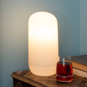 Artemide Gople stolná lampa so zástrčkou, biela