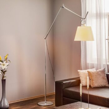 Artemide Stojacia lampa Tolomeo Mega, biela/hliník, pergamenová, stmievateľná