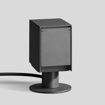 BEGA 10713 Záhradná zásuvka s uzemňovacím hrotom, 2-cestná