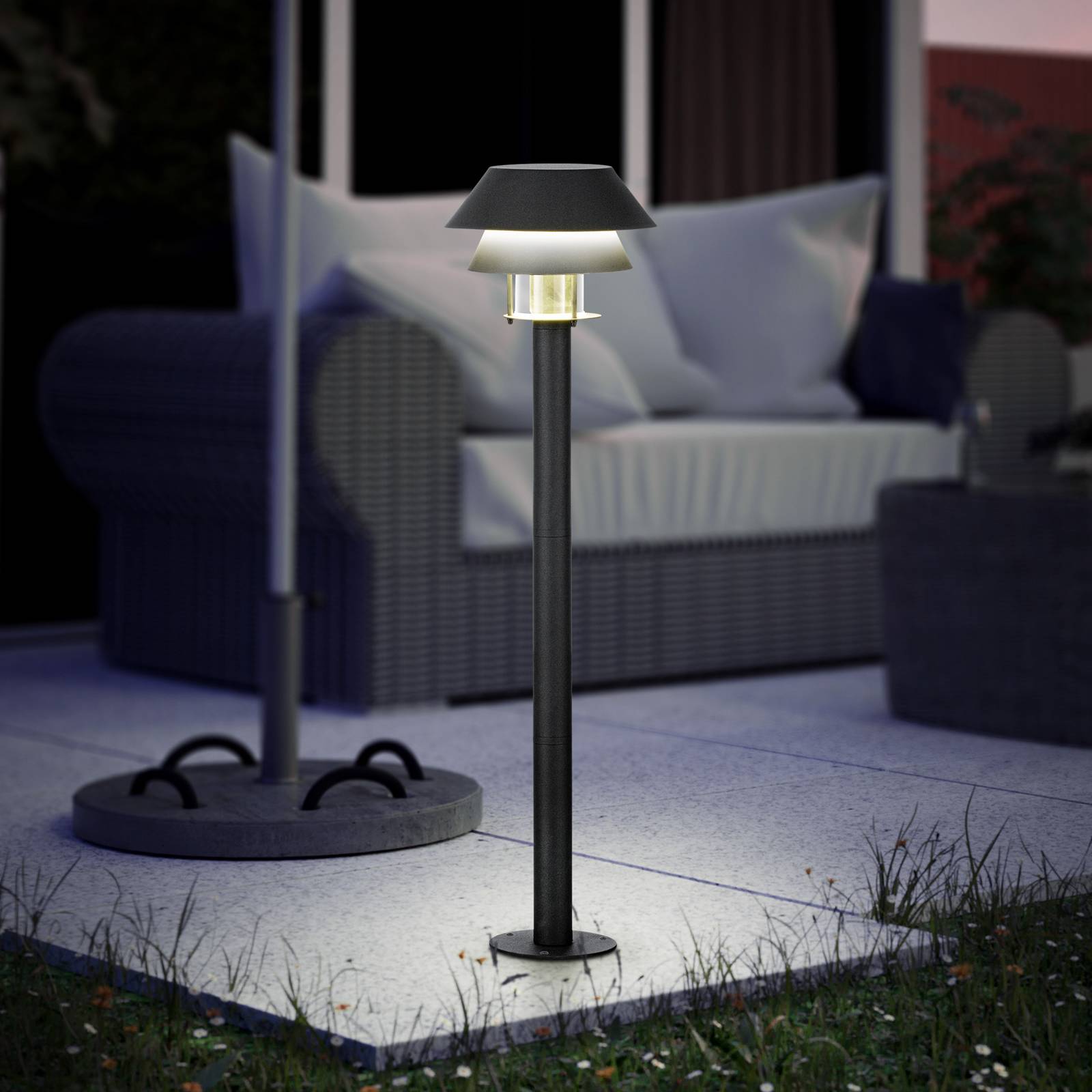 Chodníkové svietidlo Chiappera dvojité tienidlo Chodníkové svietidlo Chiappera dvojité tienidlo