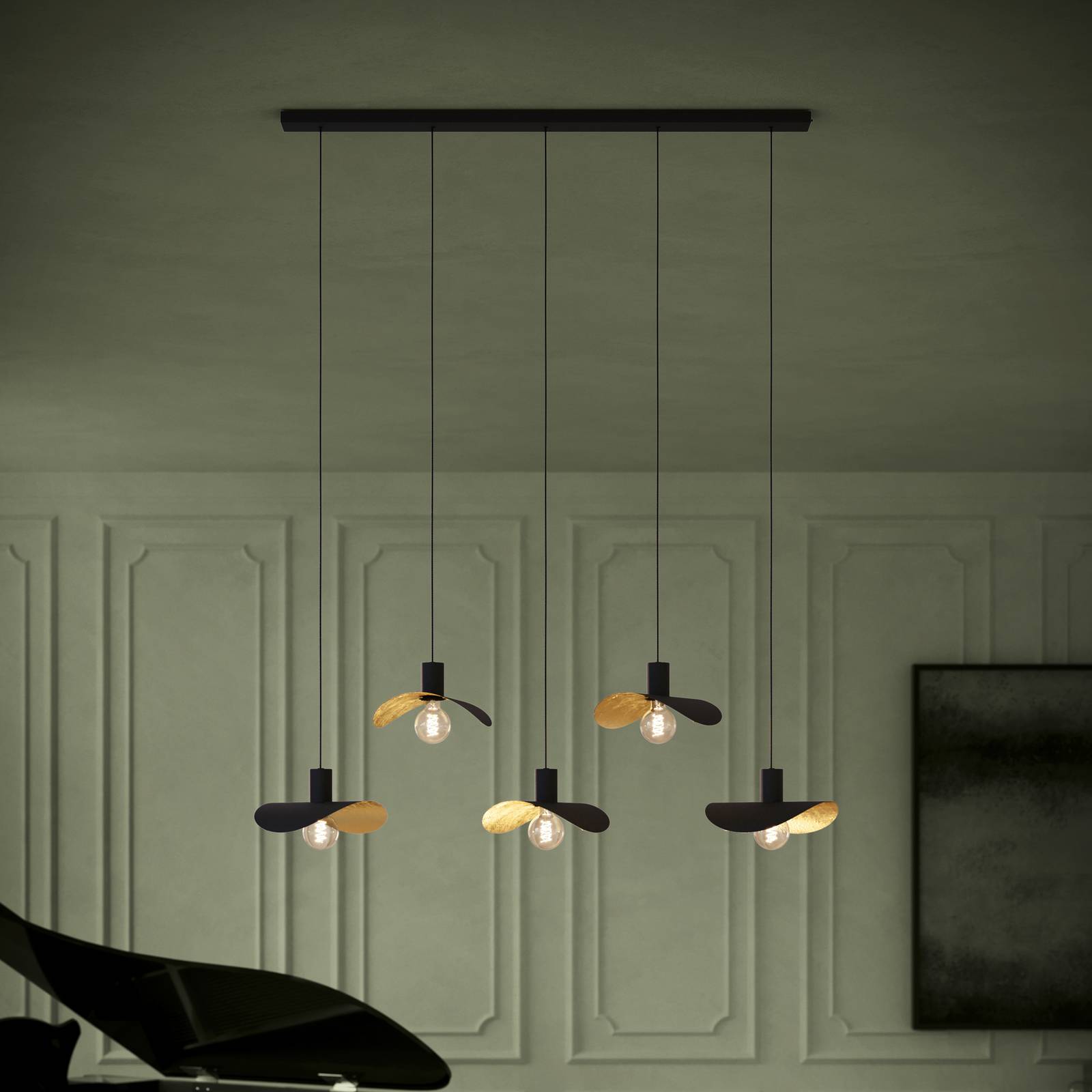 EGLO Stars of Light závesné svietidlo Saceda, 5-pl., čierne/zlaté EGLO Stars of Light závesné svietidlo Saceda, 5-pl., čierne/zlaté