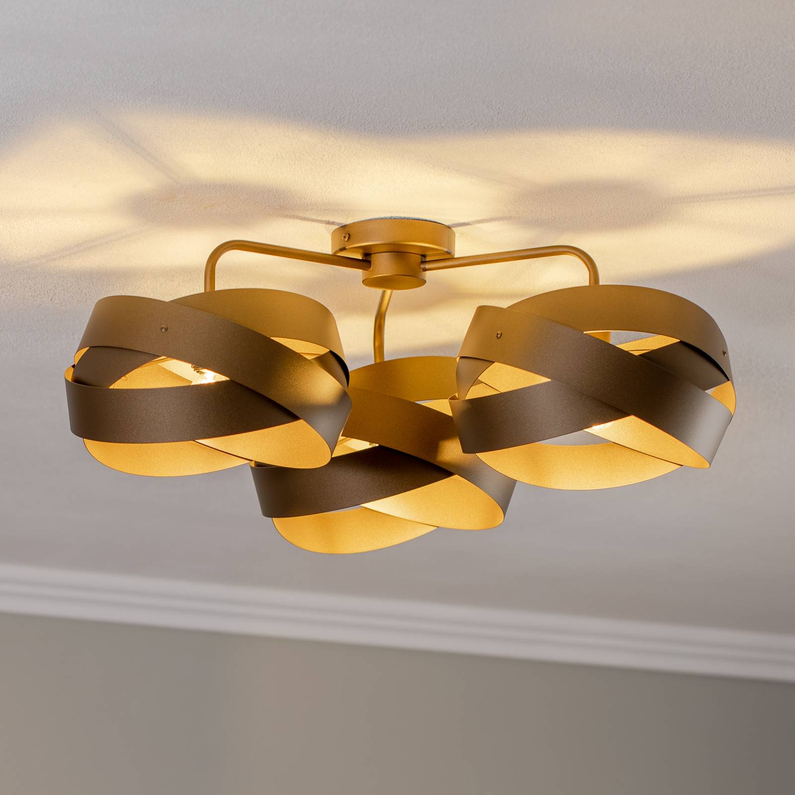 Euluna stropné svietidlo Tornado, kávovo hnedé, 3-pl Euluna stropné svietidlo Tornado, kávovo hnedé, 3-pl