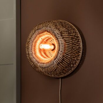 GOOD & MOJO Nástenné svetlo Barbados, hnedé Ø 35 cm Bambusová zástrčka