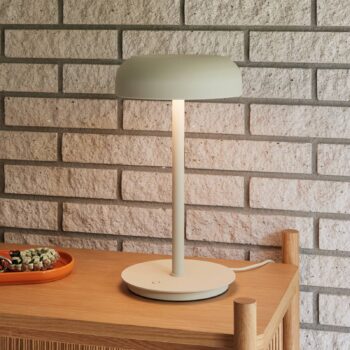 HÜBSCH LED stolová lampa Velo, pieskovo béžová, železo, polykarbonát