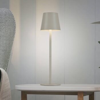 JUST LIGHT. Dobíjacia stolná lampa Euria LED, sivo-béžová, železo IP54