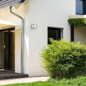 Kubické vonkajšie nástenné svietidlo Cubo, nerezová oceľ matná