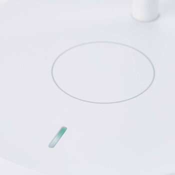 LED lampa na písací stôl Illa, biela