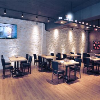 LED lištový reflektor Lucea 3-fázový 20 W čierny