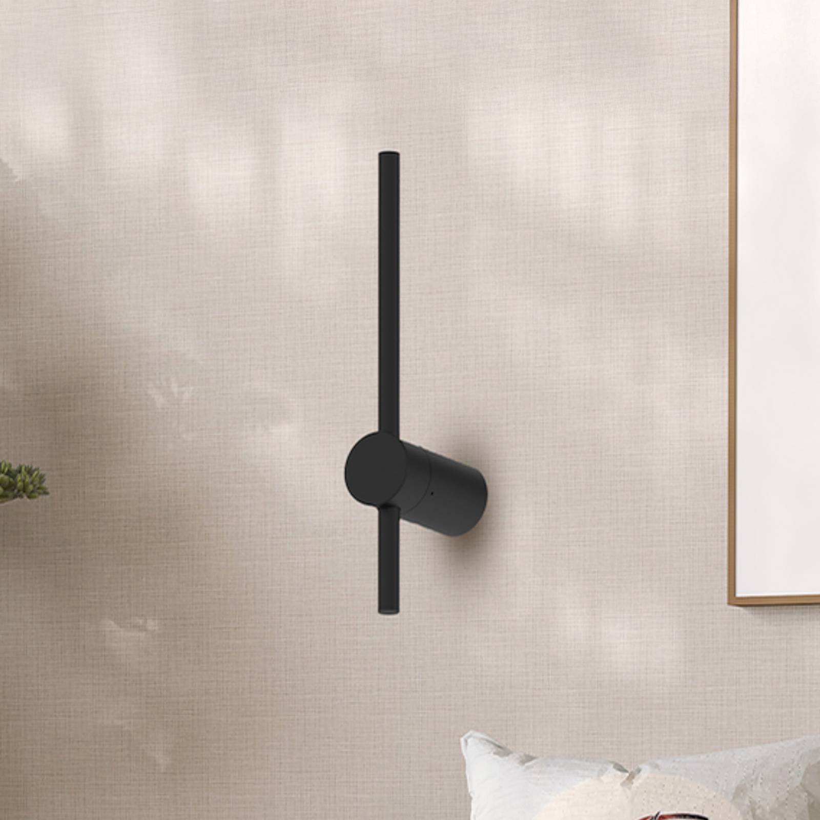 LED nástenné svetlo Swing, výška 30 cm, CCT, kov, čierna LED nástenné svetlo Swing, výška 30 cm, CCT, kov, čierna