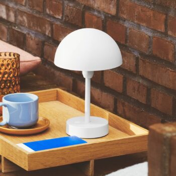 LED stolová lampa Ellen To-Go, biela, hliník