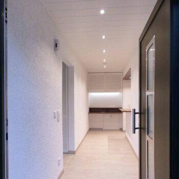 LED stropné svietidlo Acrux, Ø 10 cm, strieborný mat, CCT