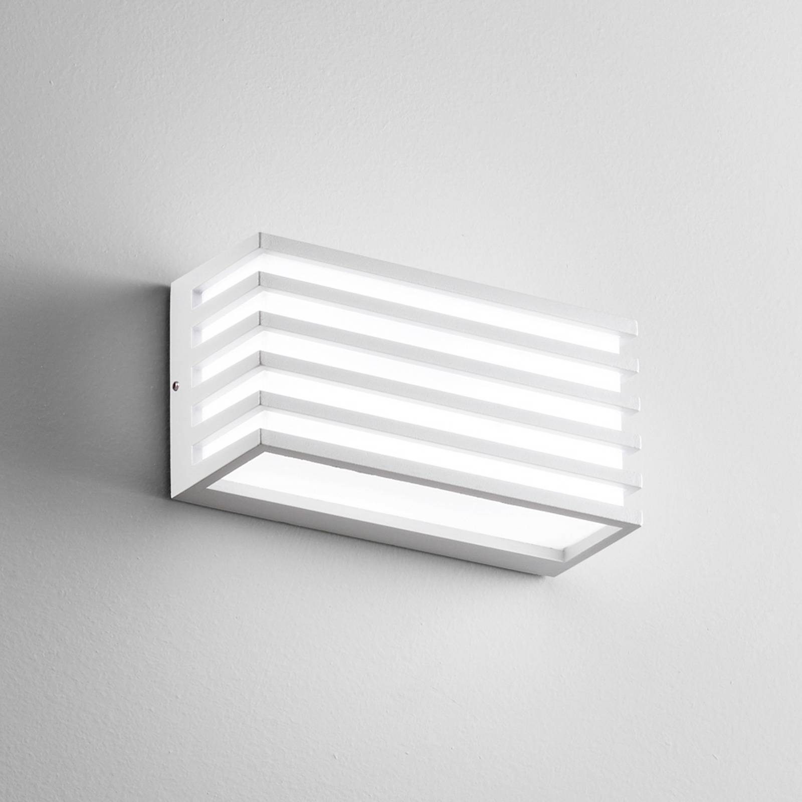 LED vonkajšie nástenné svietidlo Dukrot, biela, šírka 22 cm, kov LED vonkajšie nástenné svietidlo Dukrot, biela, šírka 22 cm, kov