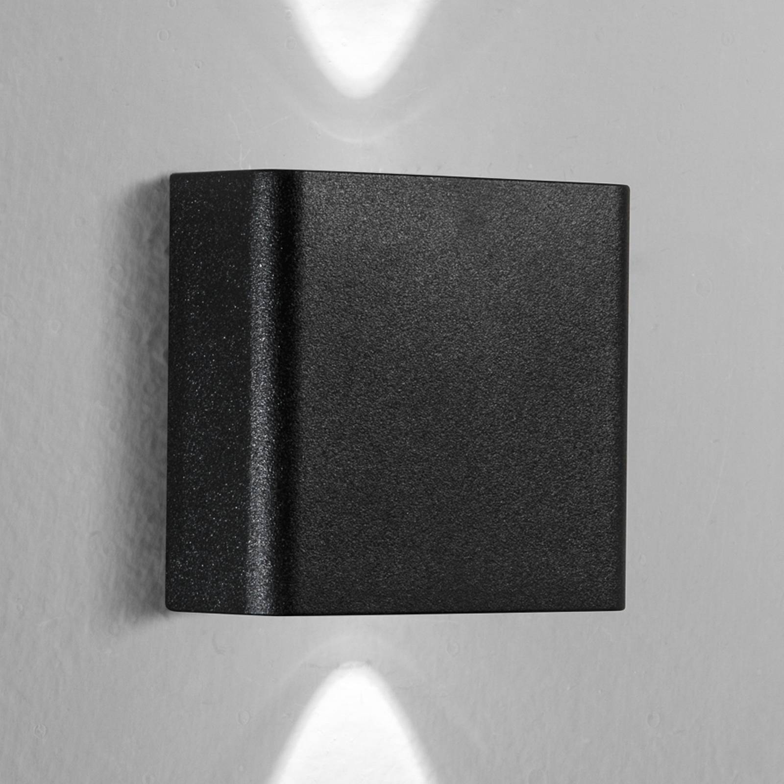 LED vonkajšie nástenné svietidlo KLEIN, čierna, šírka 11 cm, plast LED vonkajšie nástenné svietidlo KLEIN, čierna, šírka 11 cm, plast