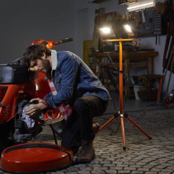 LEDVANCE Worklight pracovný LED so statívom 2x50W