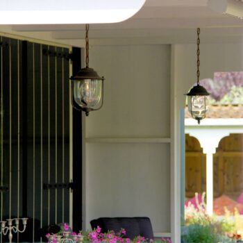 LINDAU - Vonkajšie závesné svietidlo so zavesením na reťaz