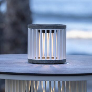 Les Jardins LED solárna stolová lampa Halo, biela, hliník/granit