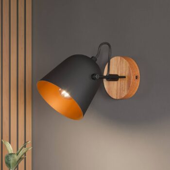 Lindby Adalin nástenné svietidlo, čierna