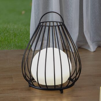 Lindby LED solárne svetlo Kelda, čierna farba, kov, 38 cm, stmiev.