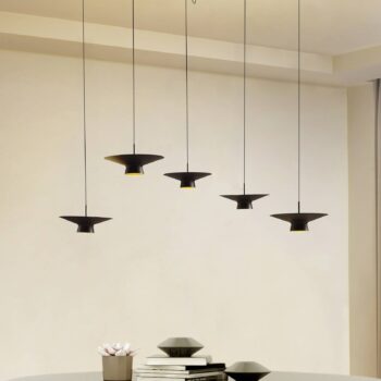 Lindby LED závesné svietidlo Norvind, 10-pl. čierne, stmievateľné.