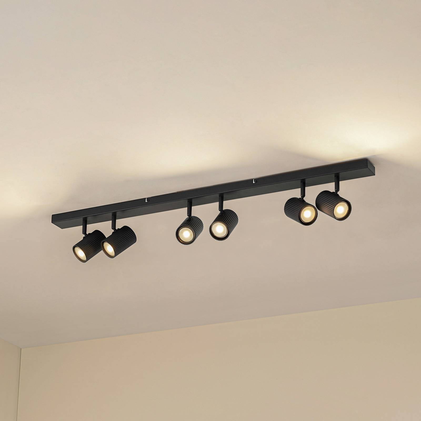 Lindby Stropné bodové svetlá Kardis, tmavošedé, 6-pl., kovové, GU10 Lindby Stropné bodové svetlá Kardis, tmavošedé, 6-pl., kovové, GU10