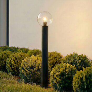 Lindby chodníkové svetlo Dangan, čierna/číra, výška 90 cm, sklo